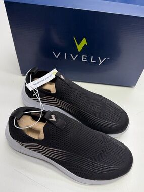 VIVELY Women’s 8.5 Black Slip On Memory Foam Athletic Shoe
